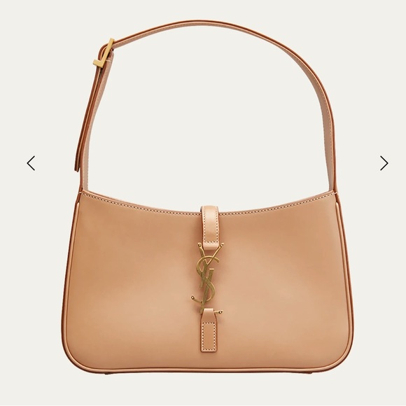 Yves Saint Laurent Handbags - Yves Saint Laurent Beige Leather Shoulder Bag